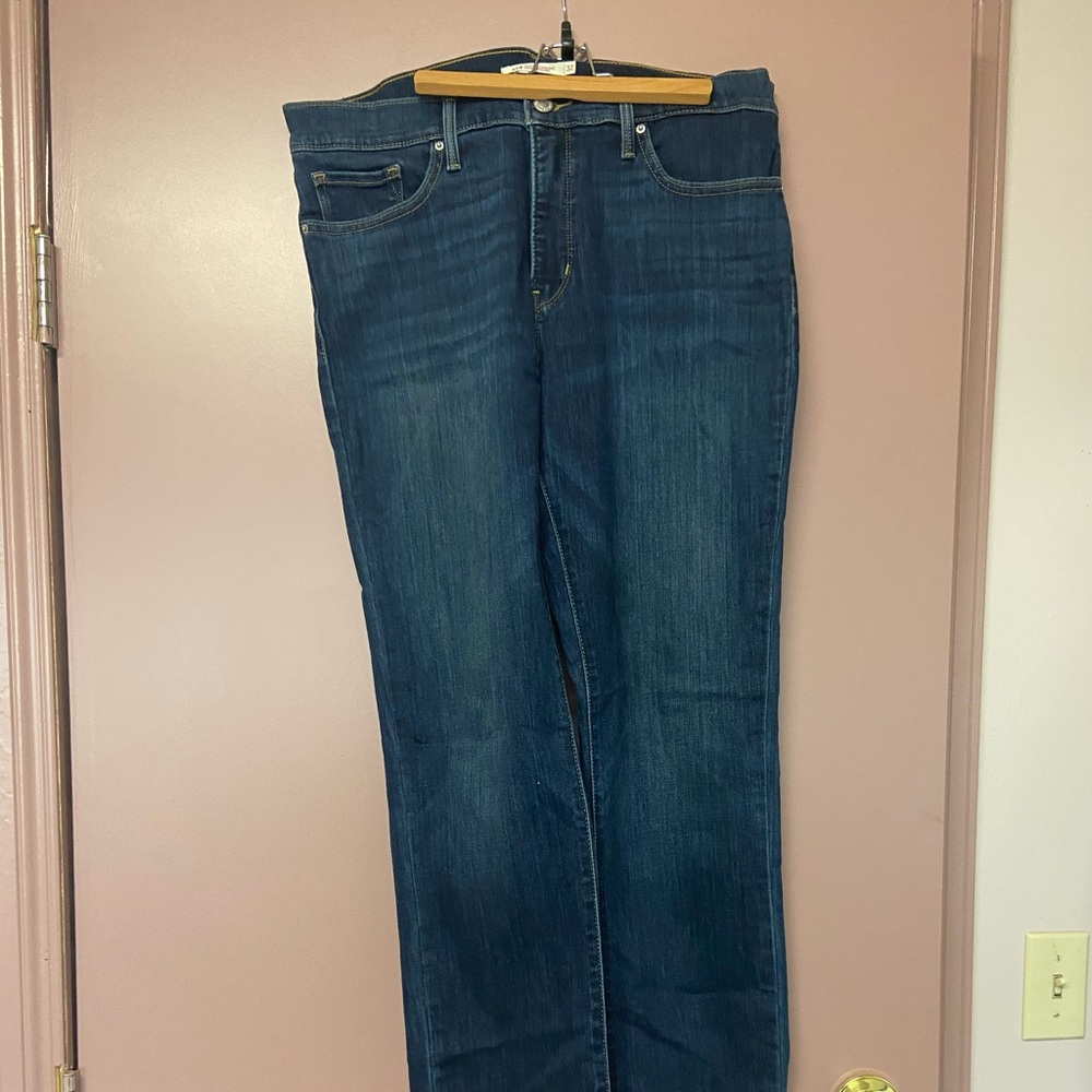 314 Levi’s - Picture 2 of 2